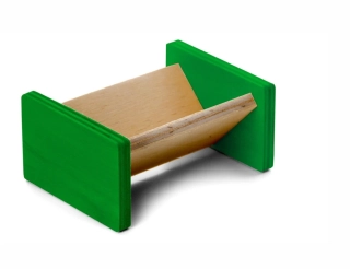 Dřevěné krmítko pro hlodavce, 8 cm